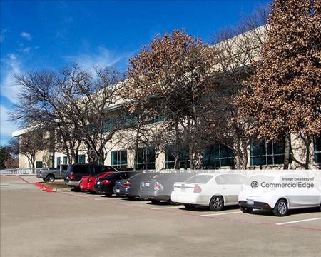 A look at Arbors at Brookhollow Office space for Rent in Arlington