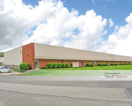 A look at 7620 & 7640 Hub Pkwy commercial space in Valley View