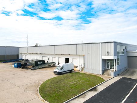 A look at Elmwood Climate-Controlled Office Warehouse for Sublease Industrial space for Rent in Elmwood