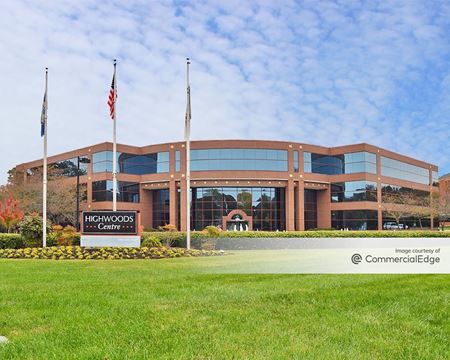 A look at Innsbrook Corporate Center - Highwoods Centre commercial space in Glen Allen