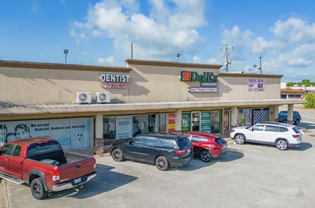 A look at 515 Park Street commercial space in Baytown