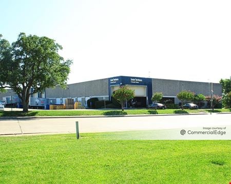 A look at Falcon Centre Industrial space for Rent in DeSoto