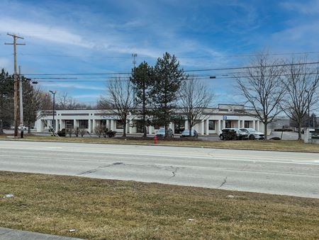 A look at 8054 Darrow Rd commercial space in Twinsburg