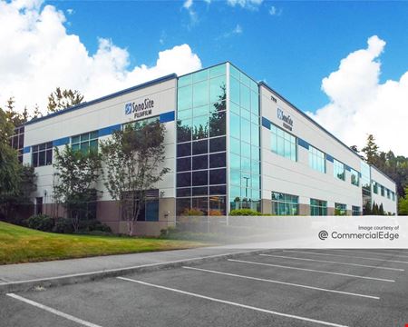 A look at Bothell Highlands Center commercial space in Bothell