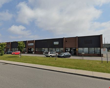 A look at 1475, 1497 Begin Street and 3800 Thimens Boulevard - Saint Laurent, QC commercial space in Saint-Laurent