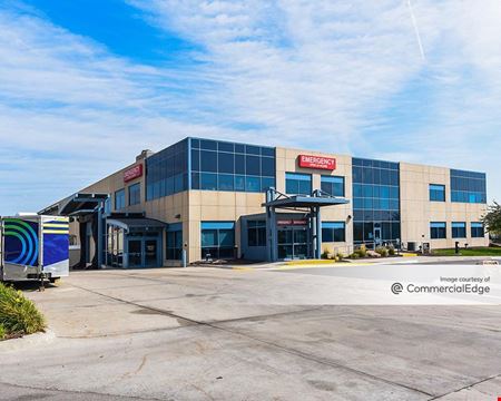 A look at Oakview Medical Office Building commercial space in Omaha
