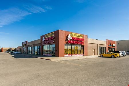 A look at Crossroads Shopping Center Retail space for Rent in Wichita