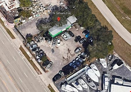 A look at 7861 N Tamiami Trl commercial space in Sarasota