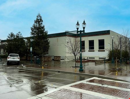 A look at 324 Vernon Street commercial space in Roseville