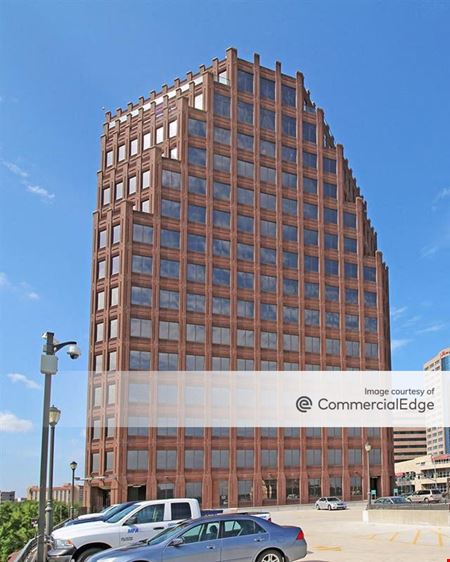 A look at American Century Tower II commercial space in Kansas City