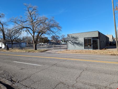 A look at 716 W. Maple St. commercial space in Wichita