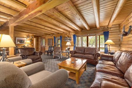 A look at Premier Bighorn River Lodge commercial space in Hardin