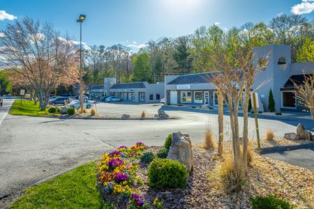 A look at 1223 Taft Highway Retail space for Rent in Signal Mountain
