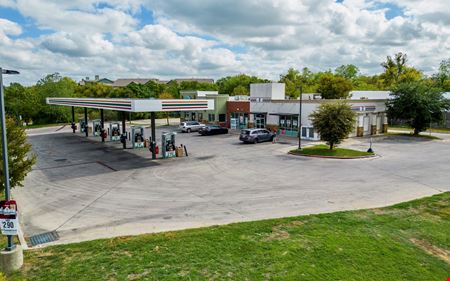 A look at 7-Eleven (Leasehold) commercial space in Austin