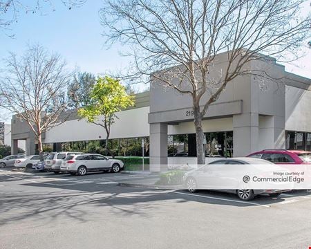 A look at Oakmead Northbay Business Park commercial space in Petaluma