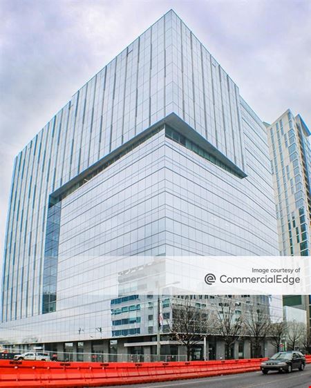 A look at 3675 Market Street commercial space in Philadelphia