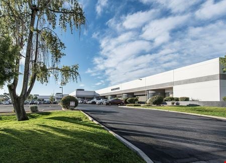 A look at Fairmont Commerce Center commercial space in Tempe