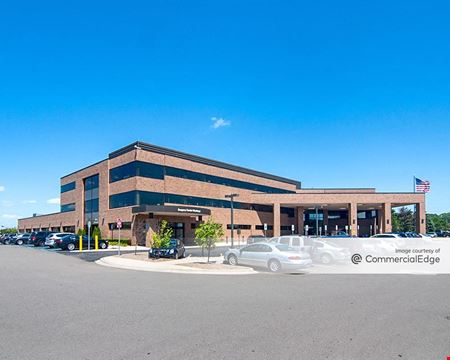 A look at Beaumont Medical Center - West Bloomfield Office space for Rent in West Bloomfield
