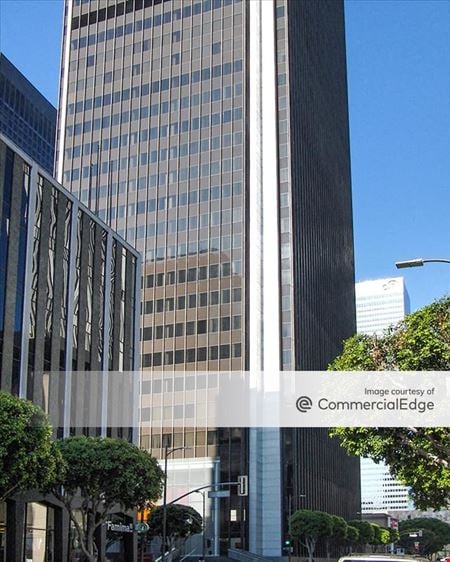 A look at Aon Center Office space for Rent in Los Angeles