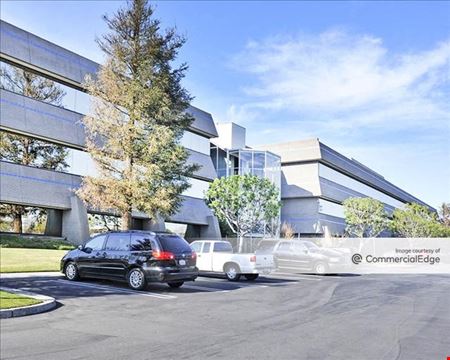A look at Mariner Court Office space for Rent in Torrance