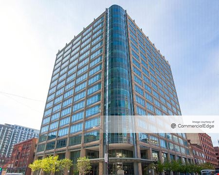 A look at 550 West Washington Blvd Office space for Rent in Chicago