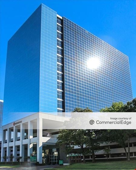 A look at Park Towers South commercial space in Houston