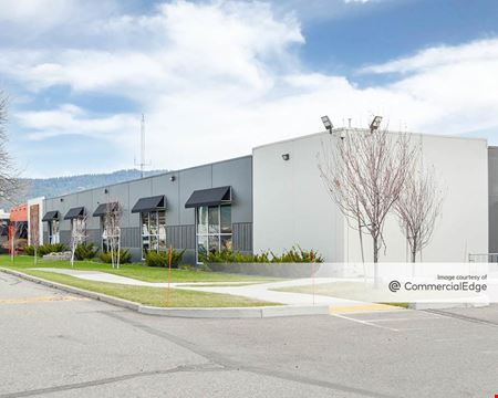 A look at 2818 North Sullivan Road commercial space in Spokane Valley