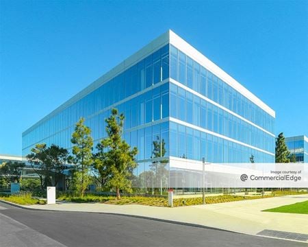 A look at Spectrum Terrace commercial space in Irvine