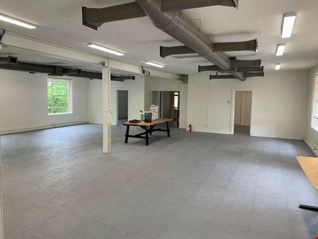 A look at 25 N Mentor Ave Commercial space for Rent in Pasadena