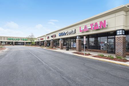 A look at Downers Park Plaza commercial space in Downers Grove