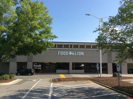A look at Timberlyne Shopping Center commercial space in Chapel Hill