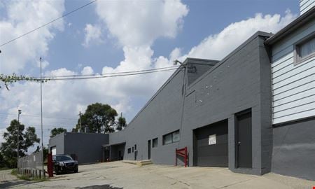A look at 1251 Plainfield Ave NE commercial space in Grand Rapids