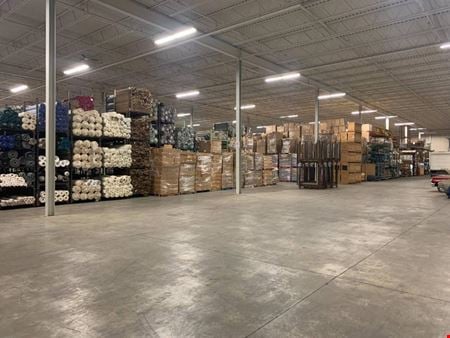 A look at 6,000 sqft shared industrial warehouse for rent in Vaughan commercial space in Vaughan