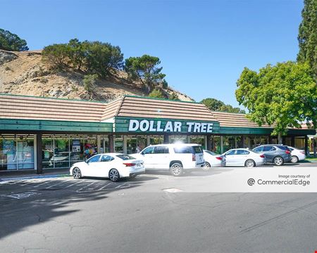 A look at Rheem Valley Shopping Center Commercial space for Rent in Moraga