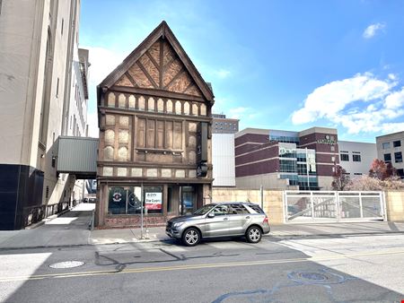 A look at 413 Madison Ave Retail space for Rent in Toledo