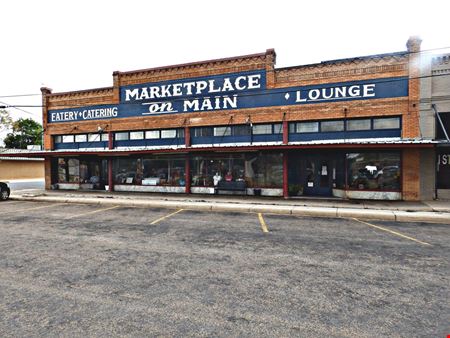A look at 140 N Main St commercial space in Grapeland