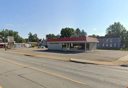 A look at 1250 Maple Ave commercial space in Zanesville