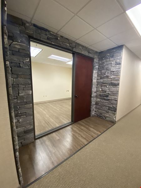 A look at Texas Regional Bank Building Office space for Rent in Denton