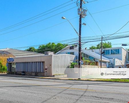 A look at 205 East Riverside Drive commercial space in Austin