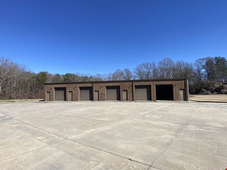 A look at 3391 White Sulphur Road commercial space in Gainesville