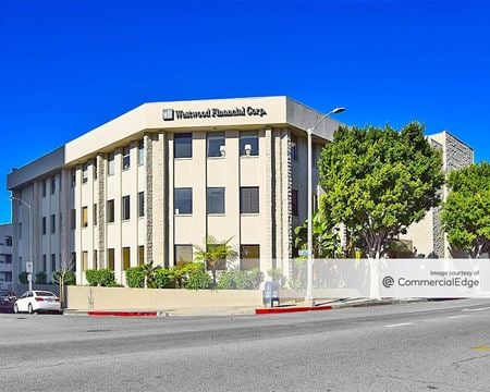 A look at 11440 San Vicente Blvd Office space for Rent in Los Angeles