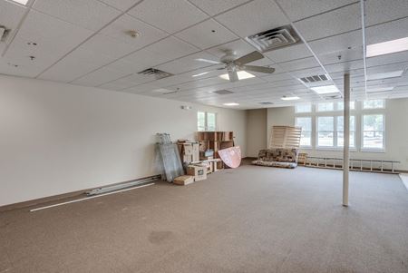 A look at Well located Retail or Office Space in Groton, MA Office space for Rent in Groton