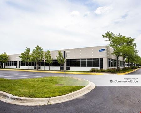 A look at Parkway Corporate Place Office space for Rent in Schaumburg