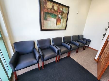 A look at 1533 Ellinwood Ave, Des Plaines IL (Dental Office) Commercial space for Rent in Des Plaines