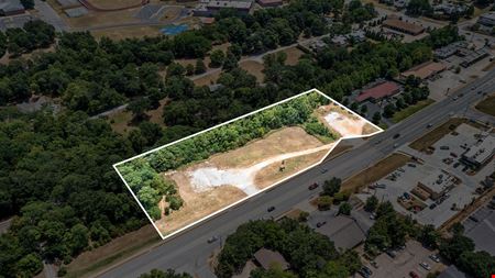 2060 N Crossover Rd - Fayetteville