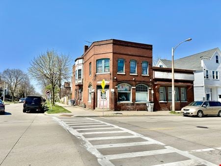 A look at 2375-2379 South Howell Avenue commercial space in Milwaukee