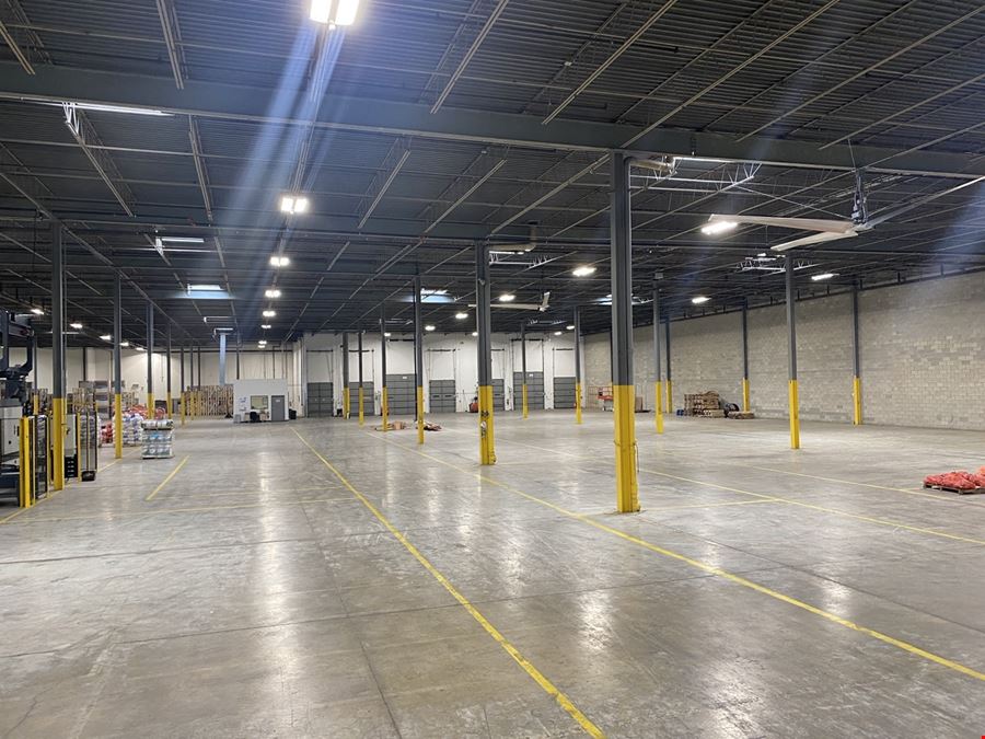 Elk Grove Village, IL Warehouse for Rent - #786 | 1,000-11,100 sq ft