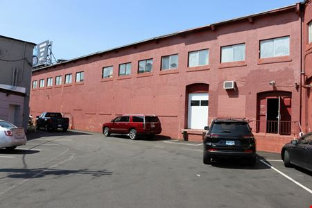 7,000 SF Warehouse Space w/Office & Bath - Adt 7,000 SF available - Pawtucket