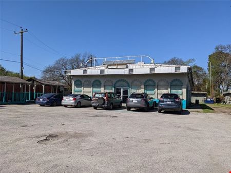 A look at 9325 Irvington Retail space for Rent in Houston