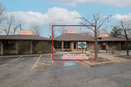 A look at 16363 Pearl Road commercial space in Strongsville